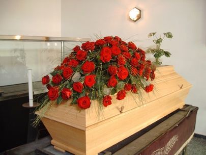 Beerdigung Blumenschmuck